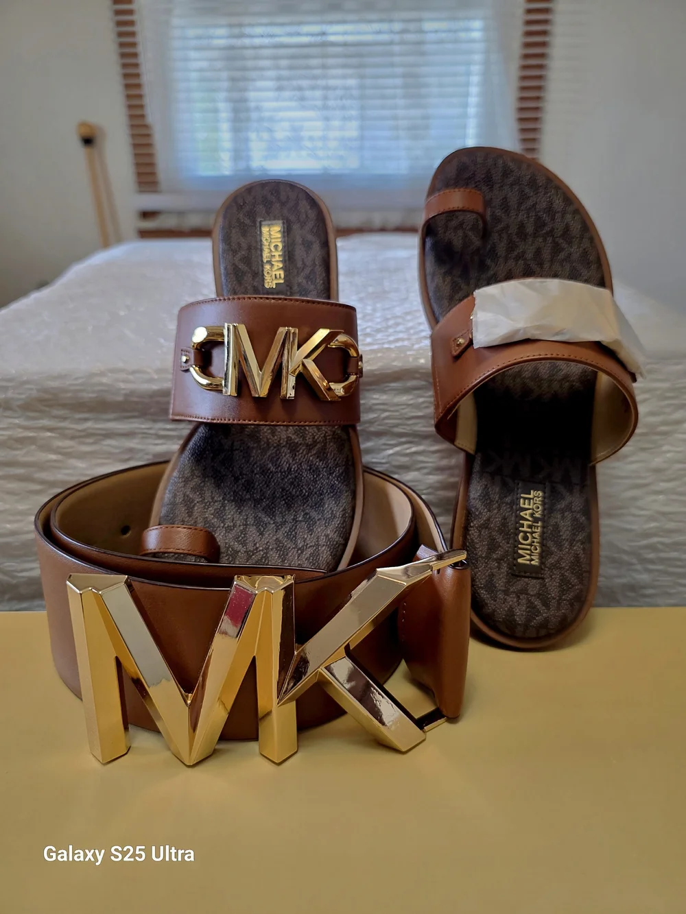 Michael Kors Logo Leather Waist Belt In Luggage Size M